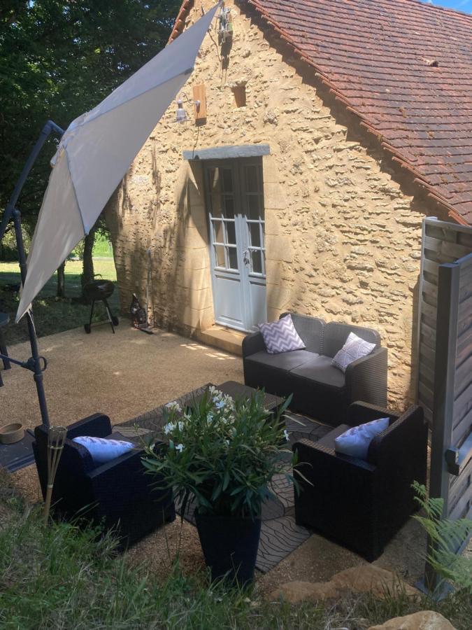 Logis Des 4 Fees Et Son Bain Nordique Villa Sainte-Nathalène Exteriör bild